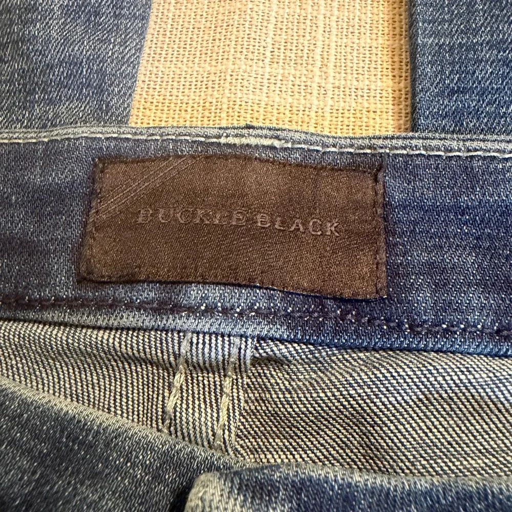 Buckle Black Fit No. 53 Bootcut Jeans Womens 27x30 Blue Medium Wash Low Rise